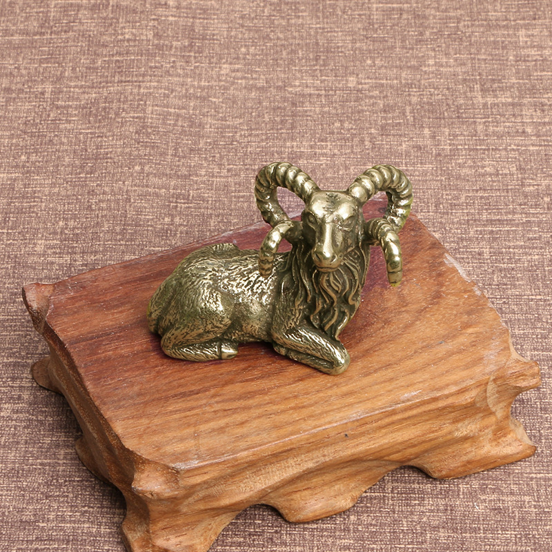 Vintage Collectible Ornaments - Patung Antelop Tanduk Putar Perunggu Antik