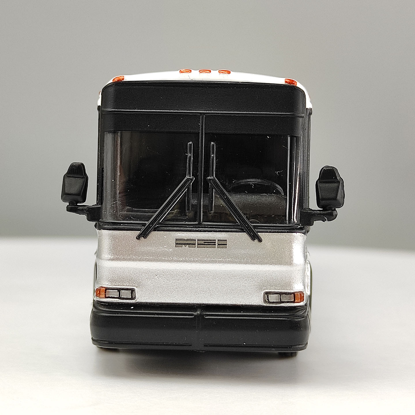 Model Mobil Bus Antik Skala 1: - Vintage Collection Haul ulasan dan harga