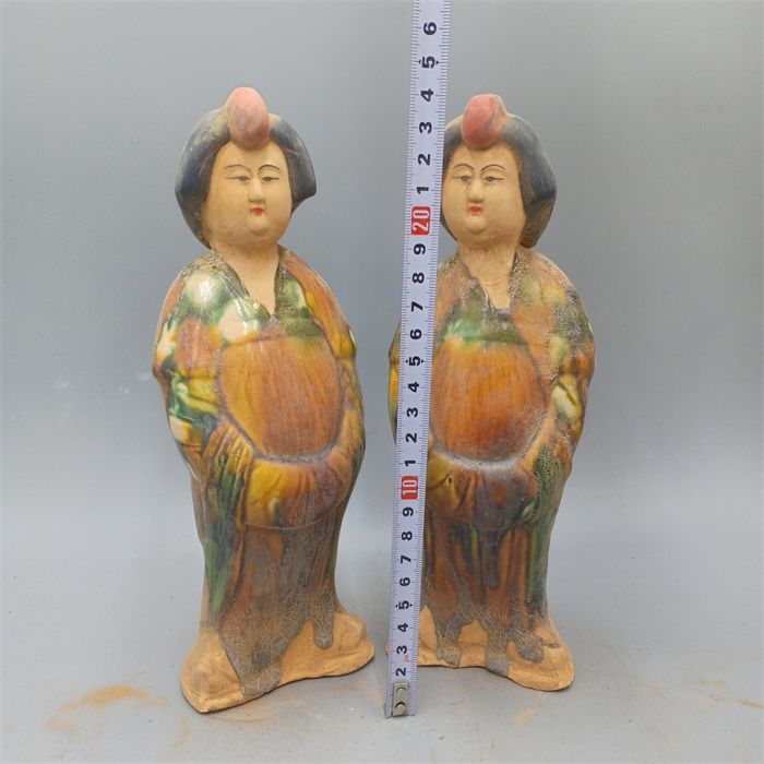 Koleksi Tua Patung Figur Wanit - Vintage Collectible Pottery ulasan dan harga